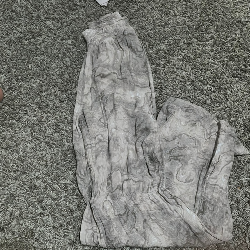 Gray Marble Pattern Pants